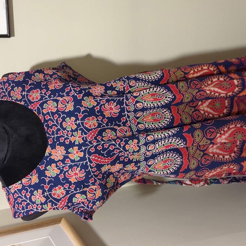 Vintage Dress (leaving shop)